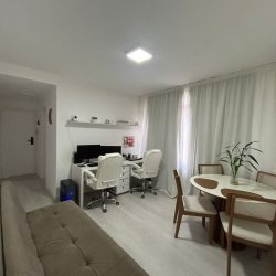 Apartamentos com 67m², 1 quarto, 1 garagem, no bairro Itacorubi em Florianópolis