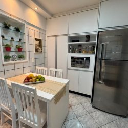 Apartamentos com 108m², 4 quartos (sendo 1 suíte), 1 garagem, no bairro Bom Abrigo em Florianópolis