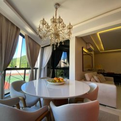 Apartamentos com 128m², 3 quartos, 3 suítes, 2 garagens, no bairro Jurerê Internacional em Florianópolis