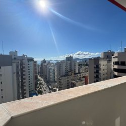 Apartamentos com 101m², 3 quartos, 1 suíte, 1 garagem, no bairro Centro em Florianópolis