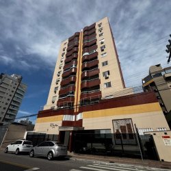 Apartamentos com 109m², 3 quartos, 1 suíte, 1 garagem, no bairro Kobrasol em São José