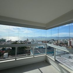 Apartamentos com 78m², 2 quartos, 2 suítes, 2 garagens, no bairro Barreiros em São José