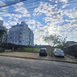 Terrenos Residenciais com 1203m², no bairro Rio Grande em Palhoça