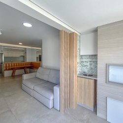 Apartamentos com 89m², 3 quartos, 1 suíte, 2 garagens, no bairro Itacorubi em Florianópolis
