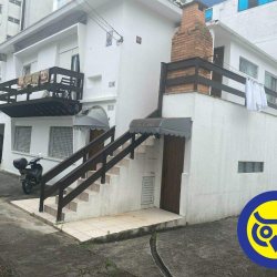 Casa Residencial com 162m², 3 quartos, 1 suíte, 1 garagem, no bairro Centro em Florianópolis