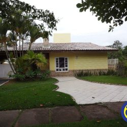 Casa Residencial com 151m², 3 quartos, 3 suítes, 1 garagem, no bairro Jurerê Internacional em Florianópolis
