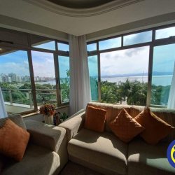Apartamentos com 178m², 4 quartos, 1 suíte, 2 garagens, no bairro Agronômica em Florianópolis