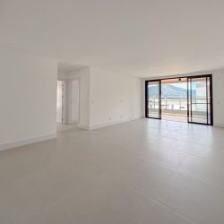 Apartamentos com 166m², 3 quartos, 3 suítes, 3 garagens, no bairro João Paulo em Florianópolis