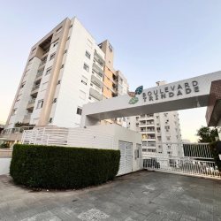 Apartamentos com 111m², 3 quartos, 1 suíte, 3 garagens, no bairro Trindade em Florianópolis