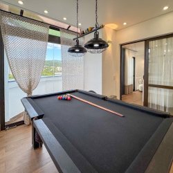 Cobertura com 166m², 3 quartos, 1 suíte, 2 garagens, no bairro Trindade em Florianópolis