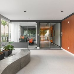 Apartamentos com 80m², 2 quartos, 2 suítes, 1 garagem, no bairro Centro em Florianópolis