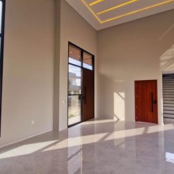 Casa em Condomínio com 214m², 3 quartos, 1 suíte, 2 garagens, no bairro Ingleses do Rio Vermelho em Florianópolis