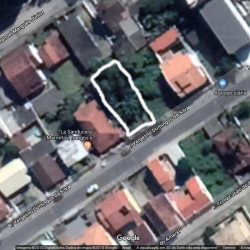 Terrenos Residenciais com 304m², no bairro Serraria em São José