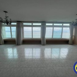 Apartamentos com 218m², 4 quartos, 1 suíte, 2 garagens, no bairro Beira Mar Norte em Florianópolis