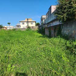Terrenos Residenciais com 360m², no bairro Carianos em Florianópolis