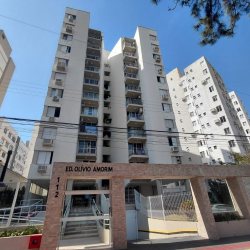 Apartamentos com 89m², 3 quartos, 1 garagem, no bairro Centro em Florianópolis