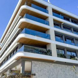 Apartamentos com 216m², 3 quartos, 3 suítes, 2 garagens, no bairro Jurerê em Florianópolis