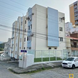 Apartamentos com 53m², 2 quartos, 1 garagem, no bairro Barreiros em São José