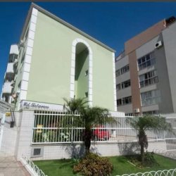 Apartamentos com 79m², 2 quartos, 1 suíte, 1 garagem, no bairro Balneário em Florianópolis