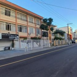 Apartamentos com 78m², 3 quartos, no bairro Canto em Florianópolis