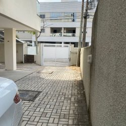 Apartamentos com 80m², 2 quartos, 2 suítes, 2 garagens, no bairro Ingleses em Floranópolis