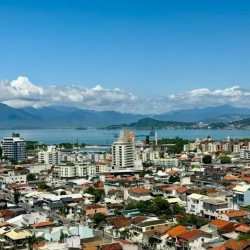 Cobertura com 175m², 3 quartos, 1 suíte, 2 garagens, no bairro Estreito em Florianópolis
