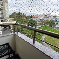 Apartamentos com 83m², 3 quartos (sendo 1 suíte), 2 garagens, no bairro Canto em Florianópolis