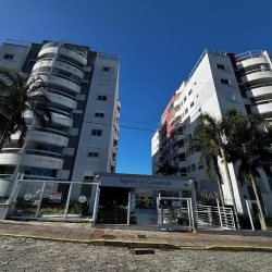 Cobertura com 165m², 3 quartos, 2 suítes, 2 garagens, no bairro Pantanal em Florianópolis