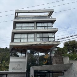 Apartamentos com 109m², 3 quartos, 3 suítes, 2 garagens, no bairro Jurerê em Florianópolis