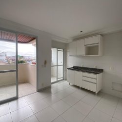 Apartamentos com 97m², 2 quartos, 2 suítes, 2 garagens, no bairro Capoeiras em Florianópolis