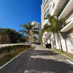 Apartamentos com 92m², 2 quartos, 1 suíte, 2 garagens, no bairro Itacorubi em Florianópolis