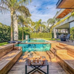 Casa Residencial com 564m², 4 quartos, 4 suítes, 4 garagens, no bairro Jurerê Internacional em Florianópolis