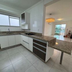 Apartamentos com 113m², 3 quartos, 1 suíte, 1 garagem, no bairro Pedra Branca em Palhoça