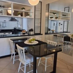 Apartamentos com 160m², 4 quartos, 2 suítes, 1 garagem, no bairro Praia Brava em Florianópolis