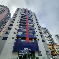 Apartamentos com 113m², 3 quartos, 1 suíte, no bairro Campinas em São José