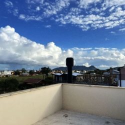 Casa Residencial com 126m², 3 quartos, 1 suíte, 2 garagens, no bairro Campeche em Florianópolis