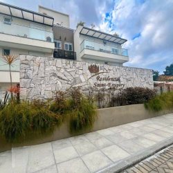 Apartamentos com 82m², 3 quartos, 1 suíte, 2 garagens, no bairro Campeche em Florianópolis