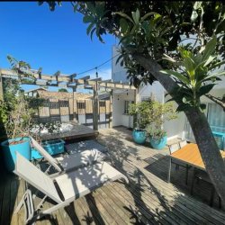 Casa Residencial com 160m², 3 quartos, 2 garagens, no bairro Ingleses do Rio Vermelho em Florianópolis