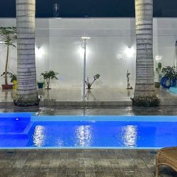 Casa Residencial com 280m², 4 quartos, 1 suíte, 4 garagens, no bairro Pedra Branca em Palhoça