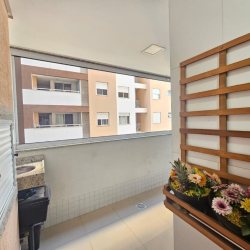 Apartamentos com 77m², 2 quartos, 1 suíte, 1 garagem, no bairro Barreiros em São José