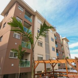Apartamentos com 66m², 1 quarto (sendo 1 suíte), 1 garagem, no bairro Centro em São José