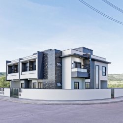 Casa Residencial com 111m², 3 quartos, 1 suíte, 1 garagem, no bairro Sertão Do Maruim em São José