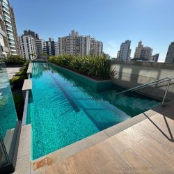 Studio Residencial com 63m², 1 quarto, 1 garagem, no bairro Centro em Florianópolis