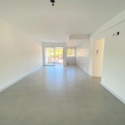 Apartamentos com 79m², 2 quartos, 1 suíte, 2 garagens, no bairro João Paulo em Florianópolis