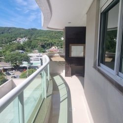 Apartamentos com 127m², 4 quartos, 1 suíte, 2 garagens, no bairro Itacorubi em Florianópolis