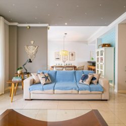 Casa em Condomínio com 200m², 3 quartos, 3 suítes, 4 garagens, no bairro Jurerê Internacional em Florianópolis