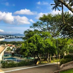 Terreno Comercial/Residencial com 662m², no bairro Cacupé em Florianópolis