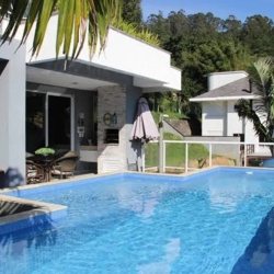Casa em Condomínio com 350m², 3 quartos, 3 suítes, 5 garagens, no bairro Santo Antônio de Lisboa em Florianópolis