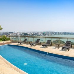 Apartamentos com 77m², 3 quartos, 1 suíte, 2 garagens, no bairro Centro em Florianópolis