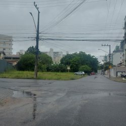 Terreno Inativo com 871m², no bairro Pagani em Palhoça